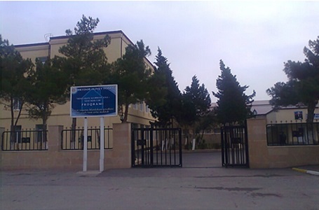 Xəzər rayon 183 nömrəli tam orta məktəb